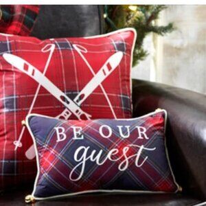 Holiday Pillow, Decorative Christmas Pillow, Christmas decor, Guest Room Decor